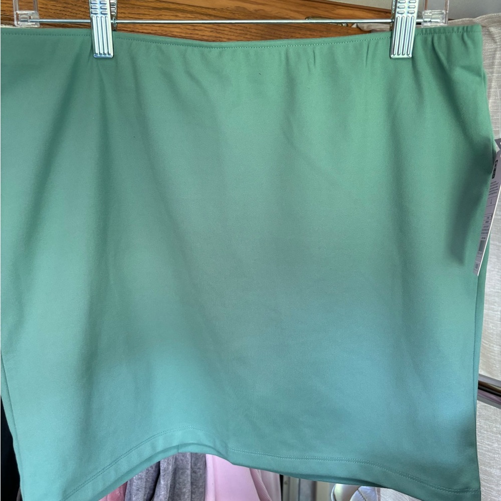Green shirt